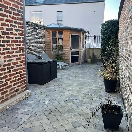 Le Secret D'agathe Амьен